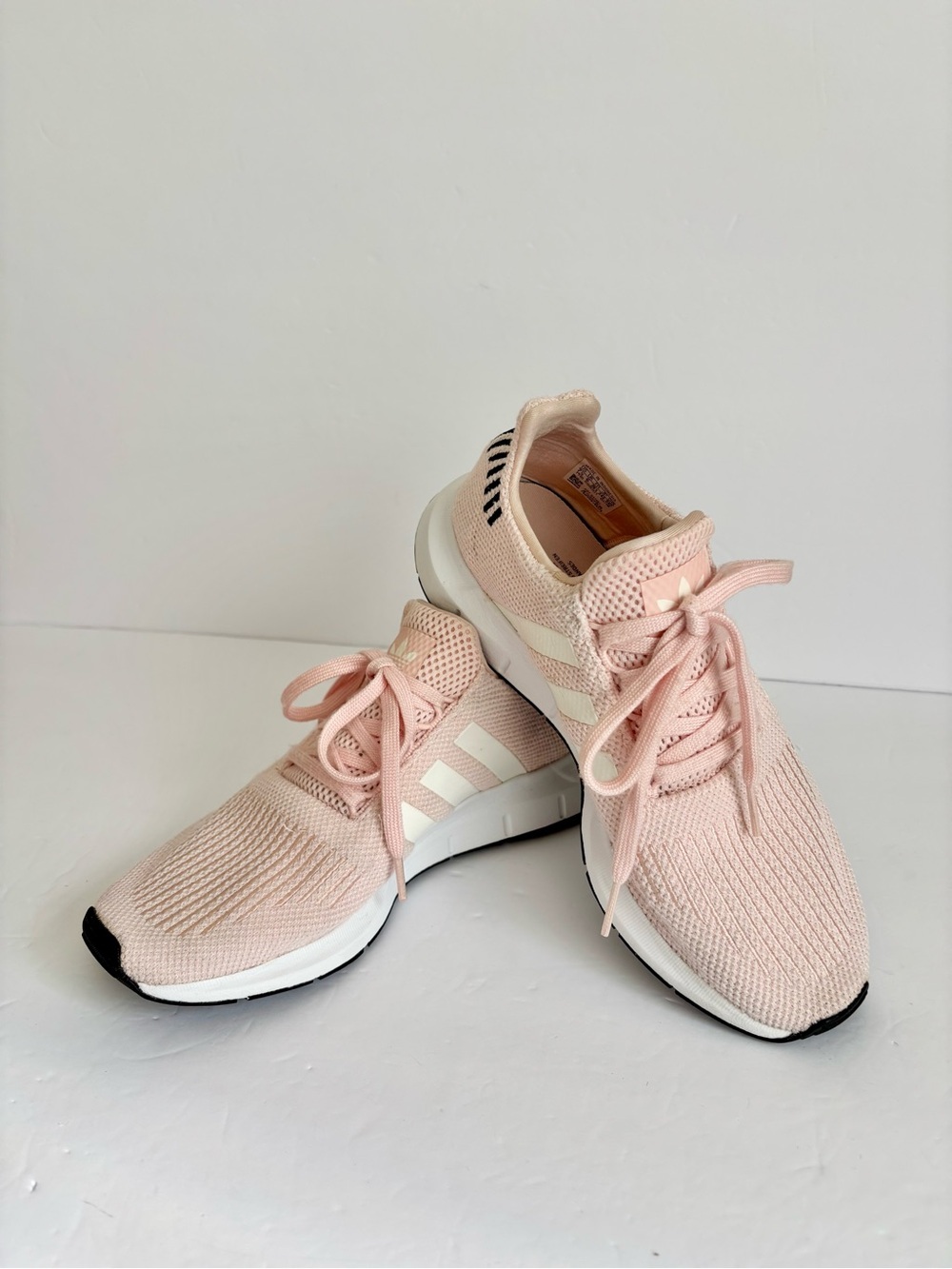 Adidas Swift Run Sneakers Size 7.5 Pink Knit Lace Up Running Walking Shoes